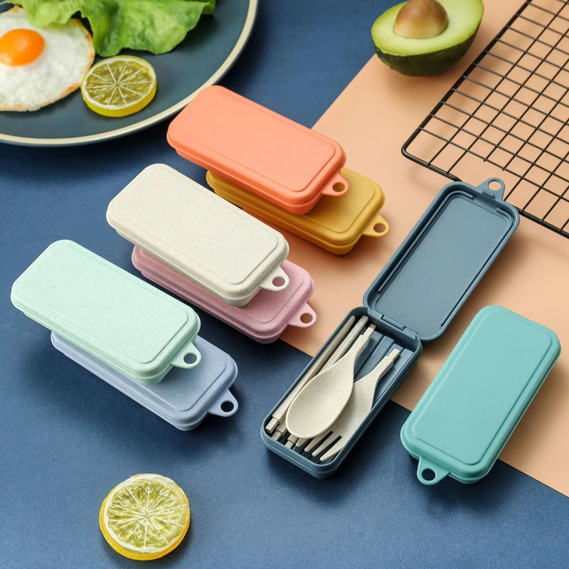 Bestickset för picknick – 4 delar med fodral
