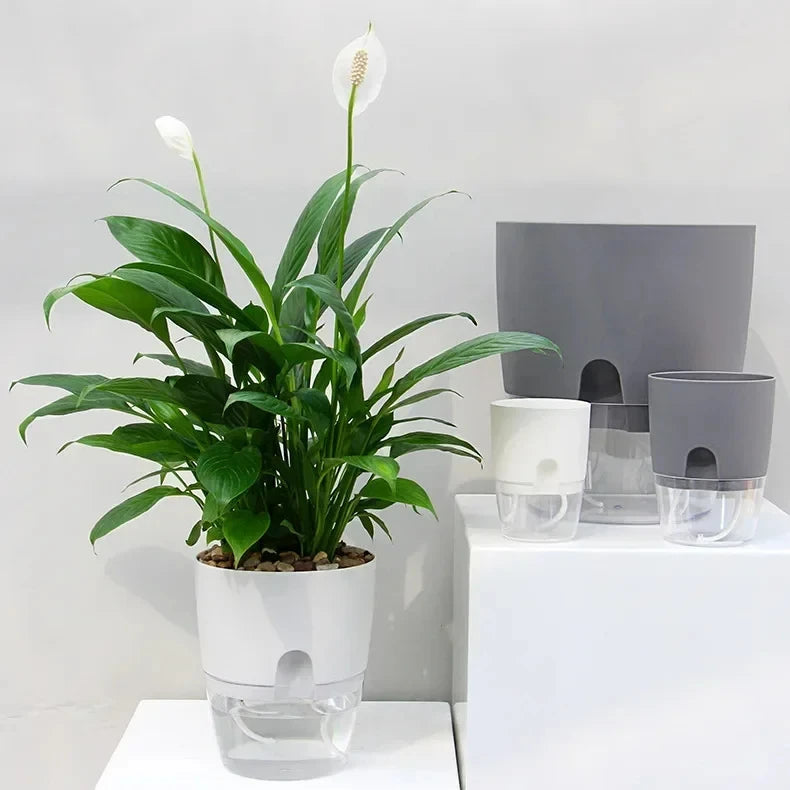 Självvattnande blomkruka med två lager