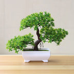 Konstgjord bonsai i kruka