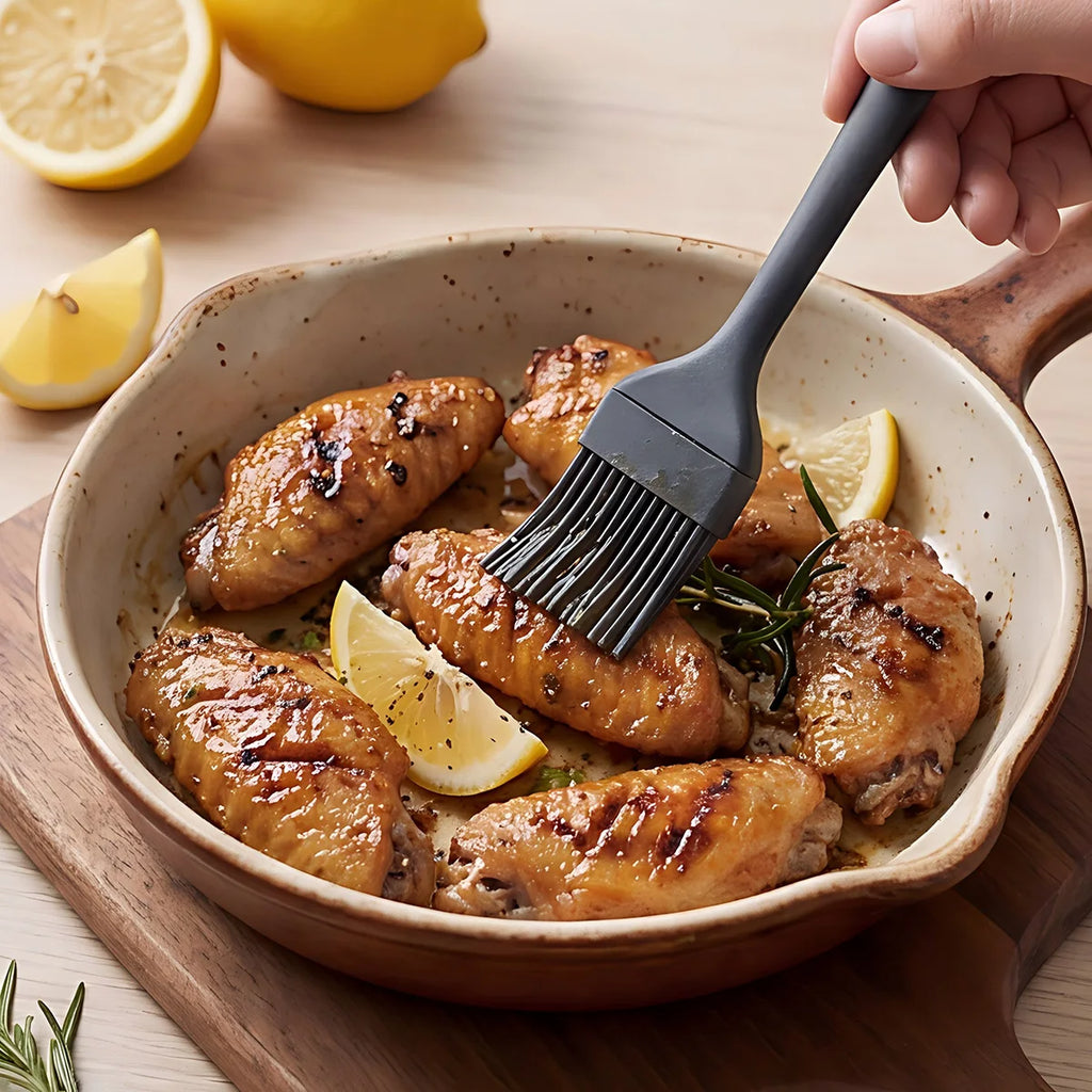 Bakset i silikon – 6 delar med slickepott och pensel