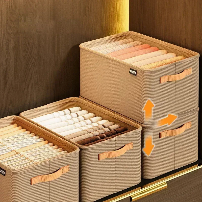 Förvaringsbox för kläder i lådan