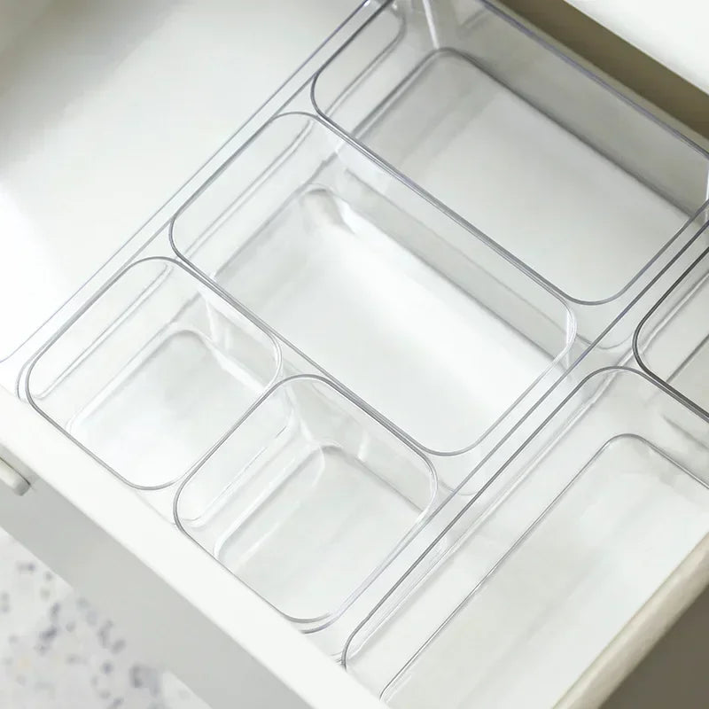Genomskinliga stapelbara förvaringslådor – 4-pack – bild 2